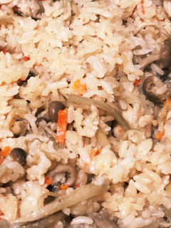 簡単すぎる炊き込みご飯。あるもので。-レシピのメイン写真