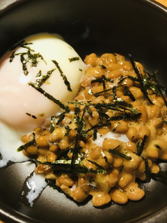 毎日の納豆●温泉玉子と-レシピのメイン写真