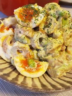 簡単おつまみ♪アボカド竹輪めんたいサラダ-レシピのメイン写真