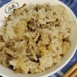 簡単!牛バラ肉と舞茸の炊き込みご飯