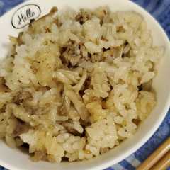 รูปของ 簡単！牛バラ肉と舞茸の炊き込みご飯