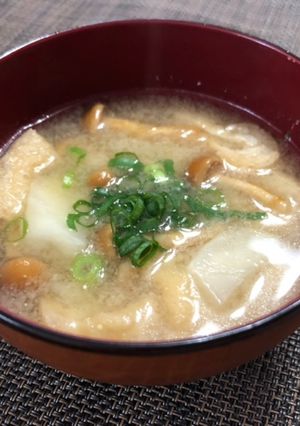 ☆菊芋となめこの最強みそ汁♪-レシピのメイン写真