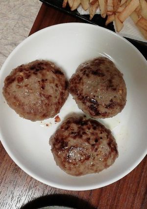簡単！焦げ知らずのジュ〜シ〜ハンバーグ♫-レシピのメイン写真