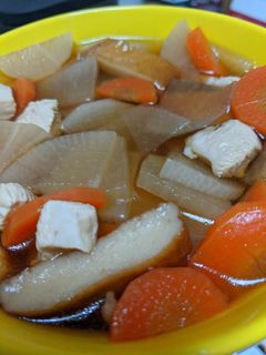 大根と人参とさつま揚げと鶏肉の煮物-レシピのメイン写真