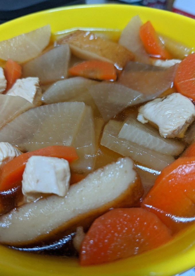 大根と人参とさつま揚げと鶏肉の煮物-レシピのメイン写真
