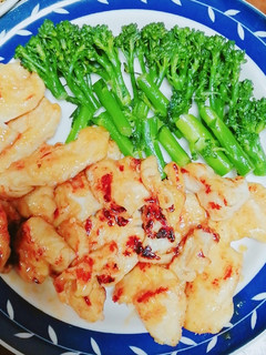 とりむね肉で甘辛焼き にんにく風味-レシピのメイン写真