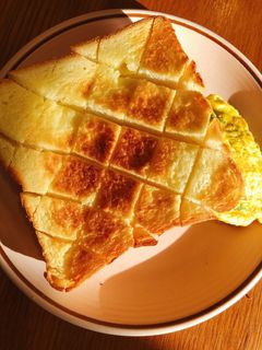 バターを溶かす手間なし!バタートースト-レシピのメイン写真