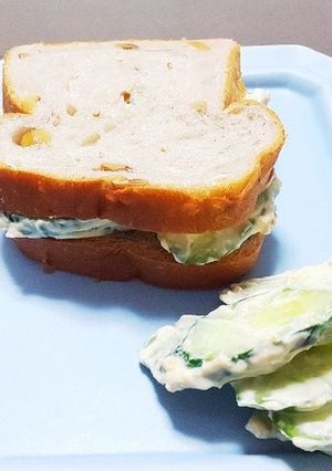 味噌とヨーグルトでヘルシーサンドイッチ-レシピのメイン写真