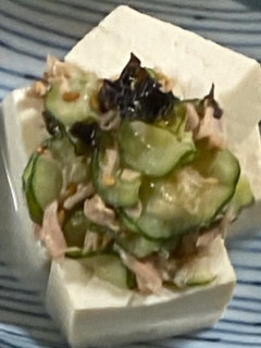 ツナときゅうり和えで味わうひややっこ-レシピのメイン写真