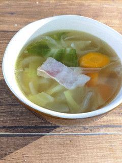 一人暮らしʕ·ᴥ·ʔコンソメスープ②-レシピのメイン写真