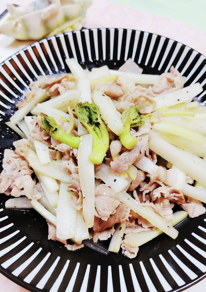 うどと豚肉の炒めもの-レシピのメイン写真