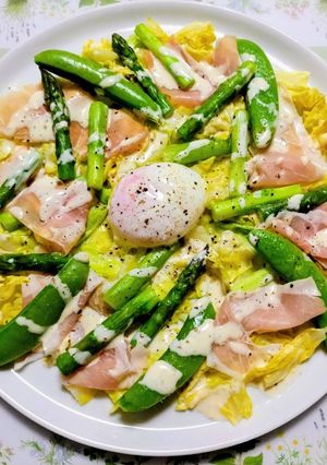 簡単今日の夕飯！レンチン温野菜卵のサラダ-レシピのメイン写真