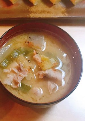 具だくさん味噌汁-レシピのメイン写真