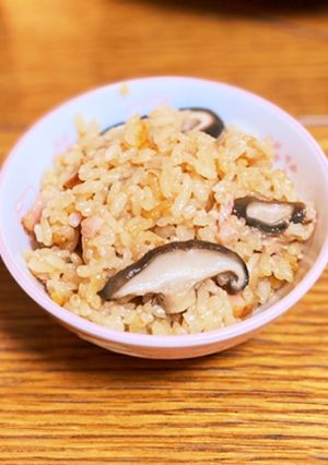 ベーコンと椎茸のバター炊き込みご飯-レシピのメイン写真