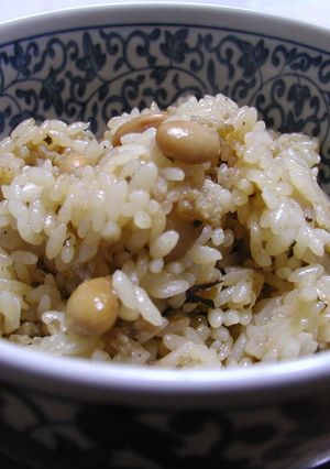 小さじ一杯の奇跡☆大豆の炊き込みご飯-レシピのメイン写真