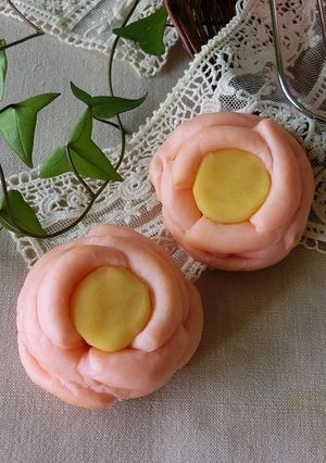 椿あんパン＊母の日父の日にも！お花パン-レシピのメイン写真