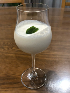 ヨーグルトカクテル-レシピのメイン写真