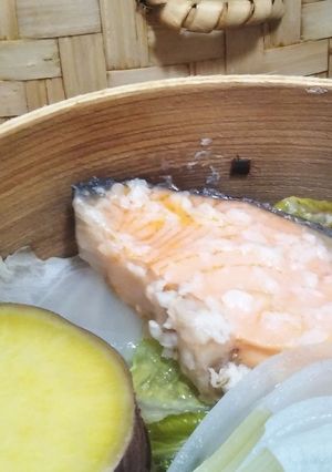 鮭の塩麹蒸籠蒸し-レシピのメイン写真