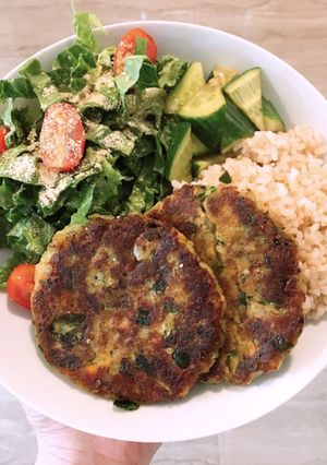 ヴィーガン　ひよこ豆と野菜のハンバーグ-レシピのメイン写真
