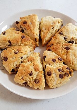 オレンジピール入り チョコチップスコーン-レシピのメイン写真