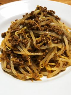 もやしと挽肉のカレーの壺焼そば風パスタ♫-レシピのメイン写真