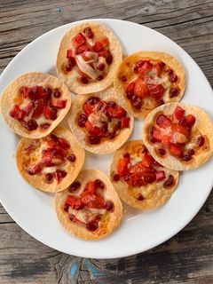 パプリカ トマト ピザ 餃子の皮-レシピのメイン写真
