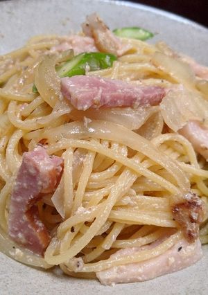 アスパラとベーコンのチーズクリームパスタ-レシピのメイン写真