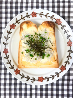 5分でできる!しらすの明太マヨトースト-レシピのメイン写真