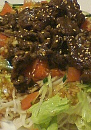 もりもり!冷しスタミナサラダうどん-レシピのメイン写真