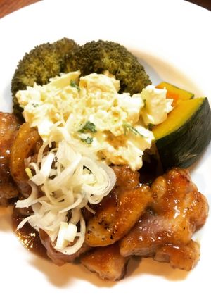 甘酢で美味しい鶏モモ肉。タルタルのせ☆-レシピのメイン写真