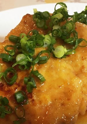鶏ひき肉で作る えびプリふわり焼きつくね-レシピのメイン写真