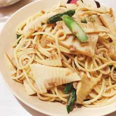 รูปของ たけのことアスパラの和風ツナパスタ