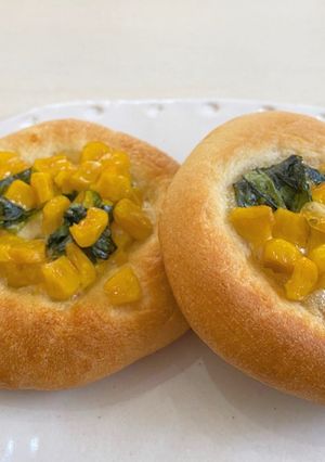 菜の花とコーンマヨパン-レシピのメイン写真
