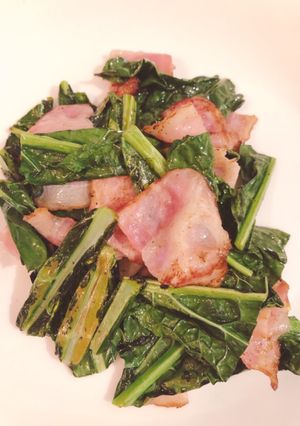黒キャベツとベーコンの炒め物-レシピのメイン写真