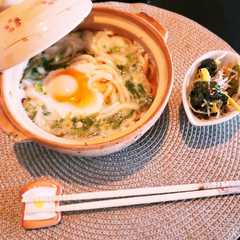 รูปของ 家にある材料で煮込みうどん♡♡
