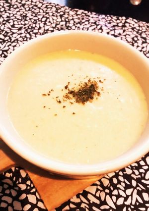 簡単じゃがいもと玉ねぎの豆乳ポタージュ-レシピのメイン写真