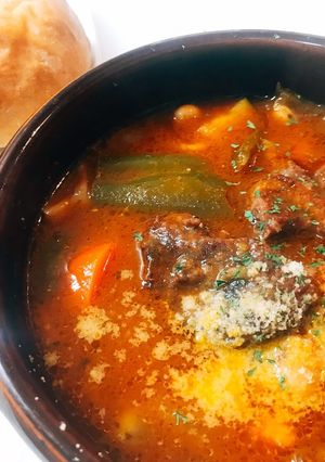 栄養満点！牛肉とトマトのスープ-レシピのメイン写真