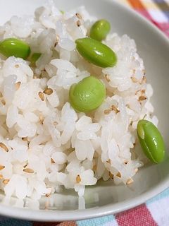 簡単!混ぜるだけ!枝豆ご飯-レシピのメイン写真