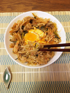 簡単!しらたきともやしの豚キムチ炒め!-レシピのメイン写真