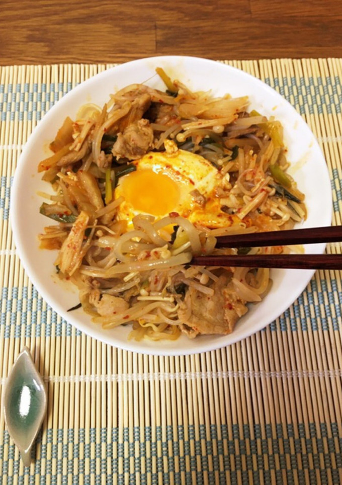 簡単！しらたきともやしの豚キムチ炒め！-レシピのメイン写真
