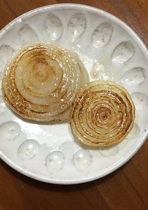 ☆新玉ねぎ 輪切りにして焼くだけ-レシピのメイン写真