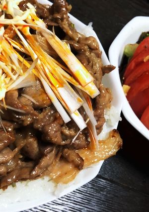 豚こま肉の生姜焼き丼-レシピのメイン写真