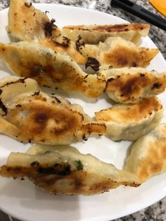 薄力粉で、餃子の皮-レシピのメイン写真