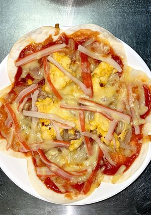 餃子の皮でなんでもピザ-レシピのメイン写真