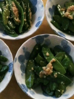 簡単☆きぬさやのお浸し(醤油糀で)-レシピのメイン写真