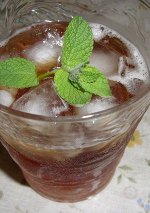 紅茶にミント♪(カフェ風?)-レシピのメイン写真