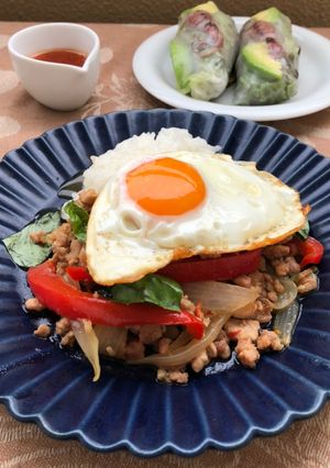 【簡単・本格】タイ風♩鶏挽肉ガパオライス-レシピのメイン写真