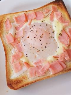 tomato ＊かわいいお弁当とおうちごはん＊ | #目玉焼きトースト