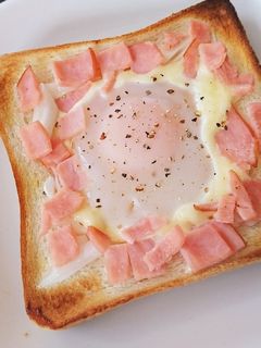 *目玉焼きトースト*-レシピのメイン写真