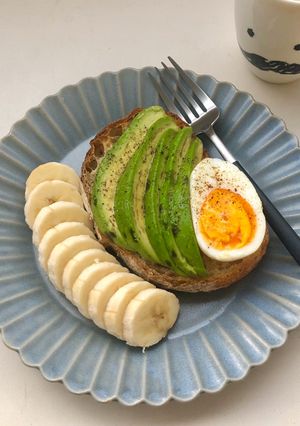 【簡単・時短】アボカドと卵のトースト-レシピのメイン写真
